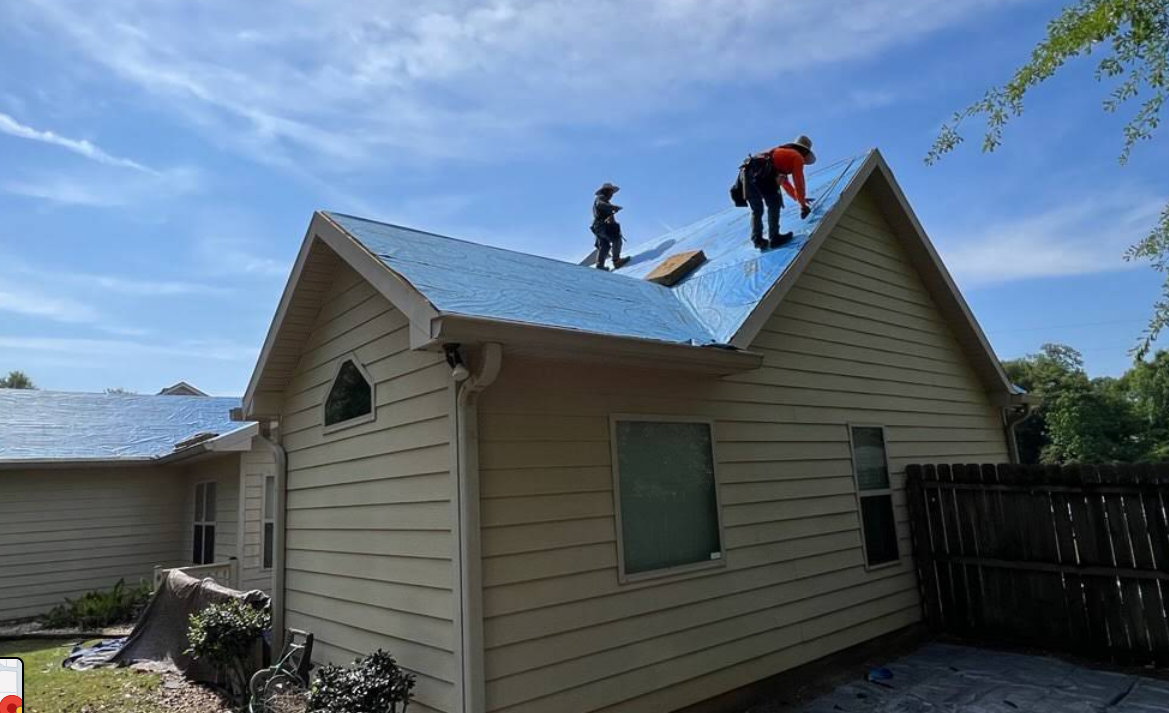 Sample roofing advertisement creative